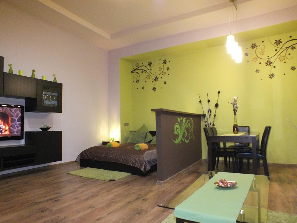 Standard Apartment By Hi5 - Feherhajo 부다페스트 객실 사진